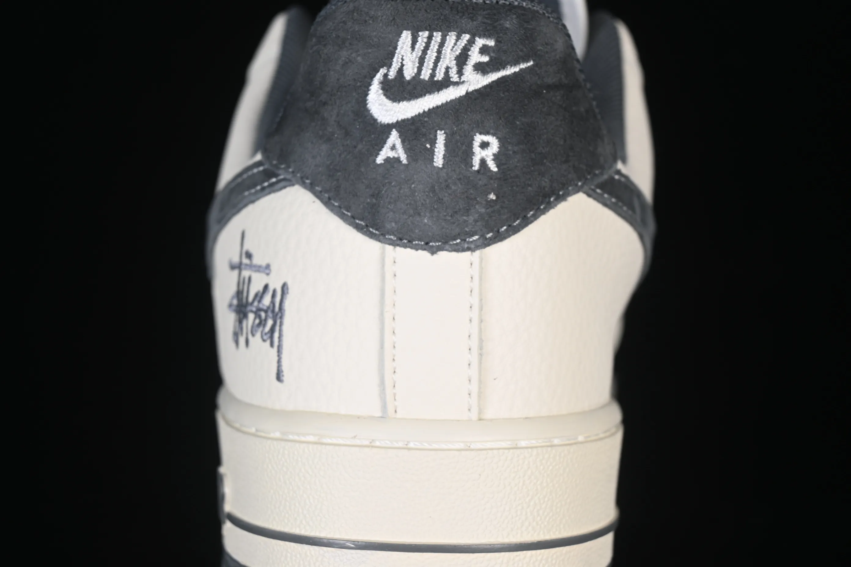 All Categories Nk Air Force 1 Air Force Series Nk Air Force 1 Low Air Force Low Nike Air Force 1'07 Low Beige White Black Air Force One Low Casual Shoes DN1688-814